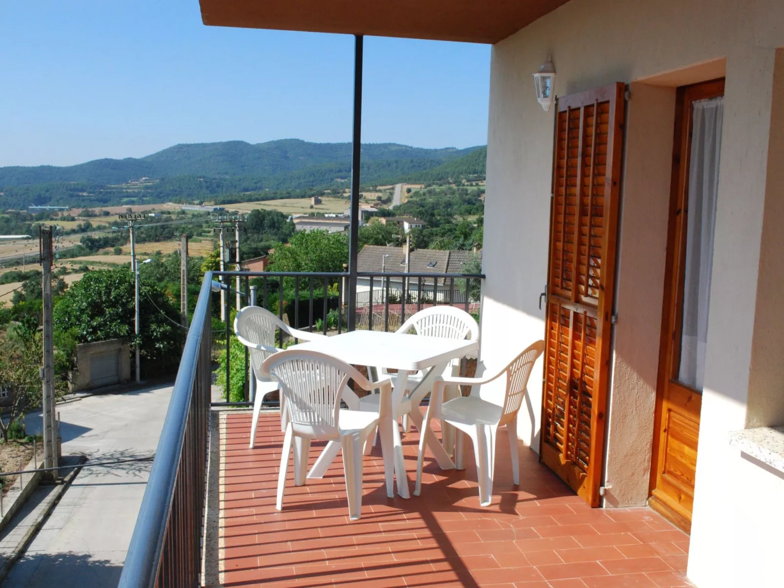 "Cal Serveró." mit Terrasse-Image-tags.info