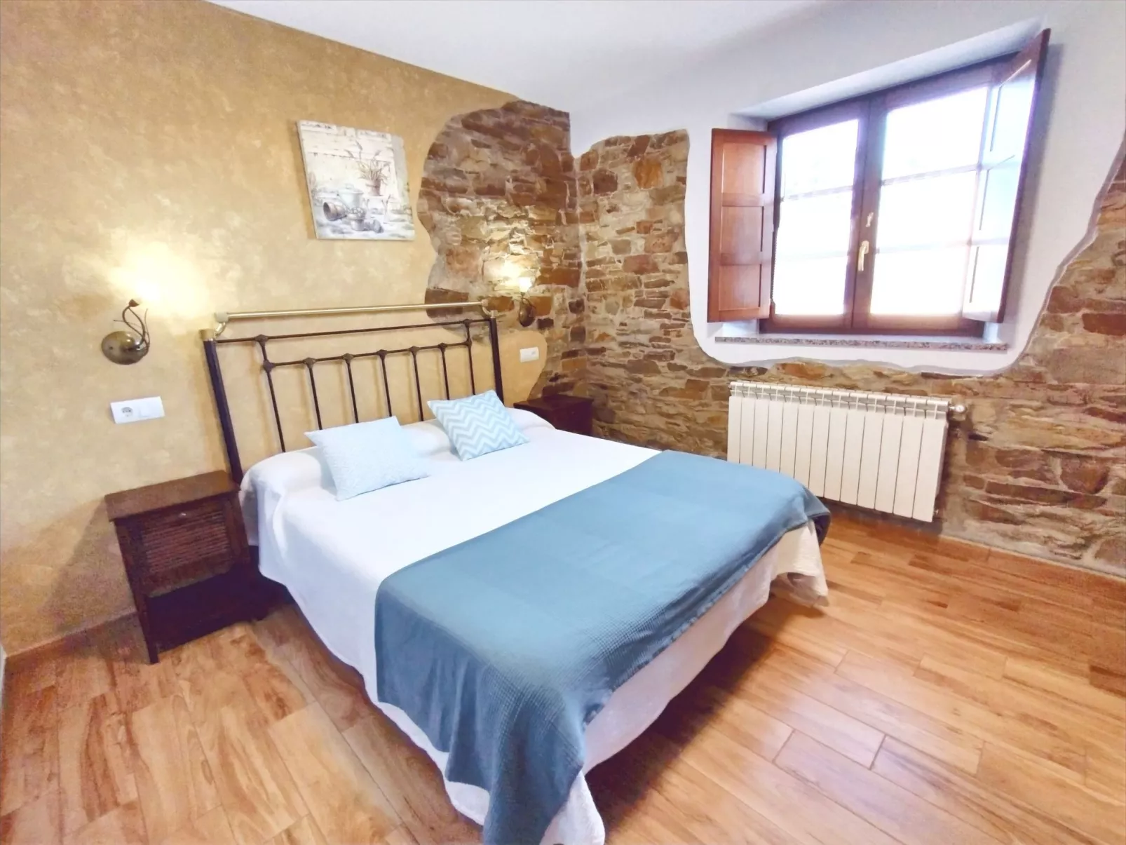 Ländlicher Bauernhof "Apartamentos Navalin 2" - Binnen