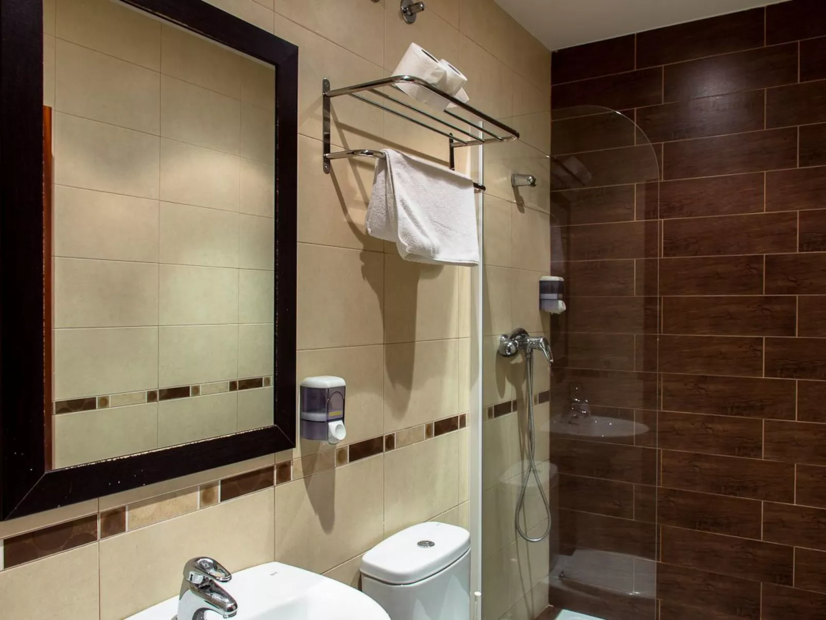 Mit Wasserblick-Binnen