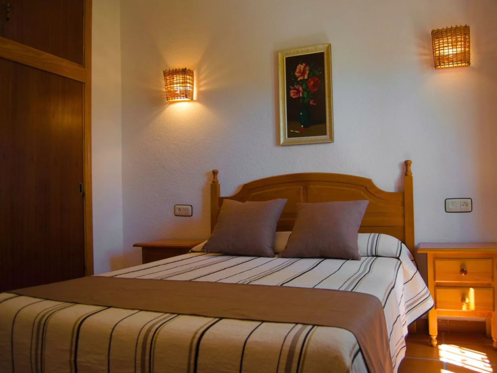 Gemütliches Haus in Anlage mit Schwimmbad in Válor-Image-tags.info