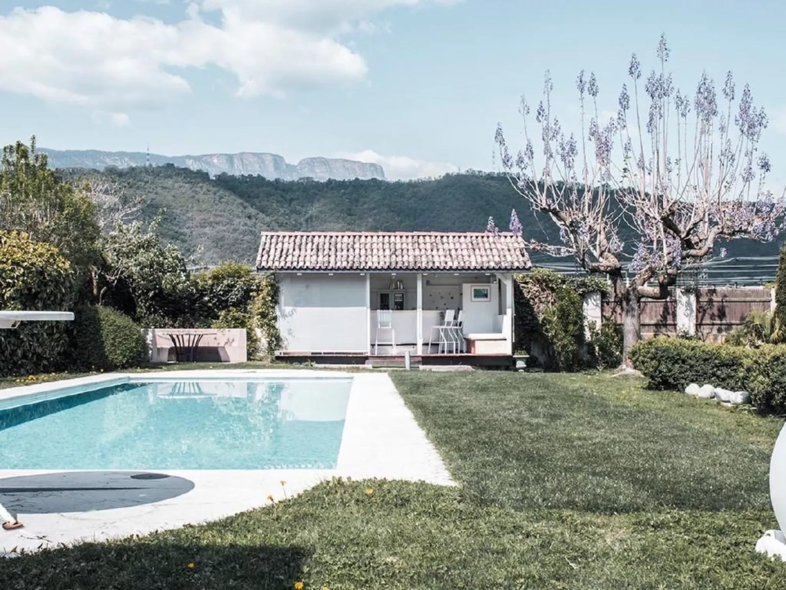 Mirror House Nord-Image-tags.info