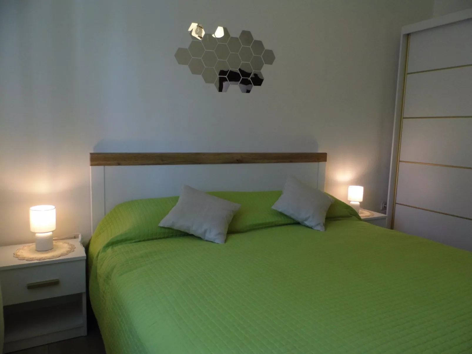 Schöne, gemütliche Ferienwohnung "Mira B" mit Garten-Binnen