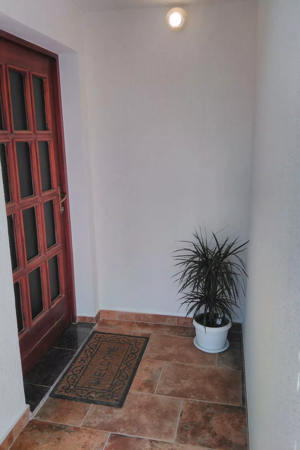 Studio-Apartment mit Meerblick in der Nähe des Strandes-Binnen