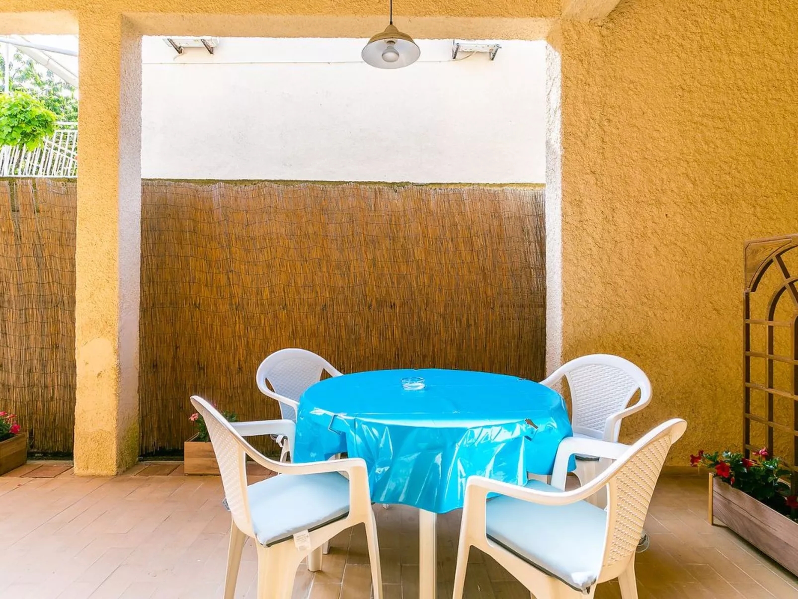 Für 4 Personen ca. 40 m&sup2; in Medulin, Istrien (Medulin und Umgebung)-Image-tags.info