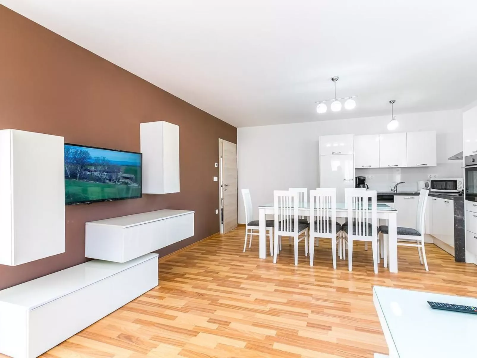 Für 7 Personen ca. 100 m&sup2; in Medulin, Istrien (Medulin und Umgebung)-Image-tags.info