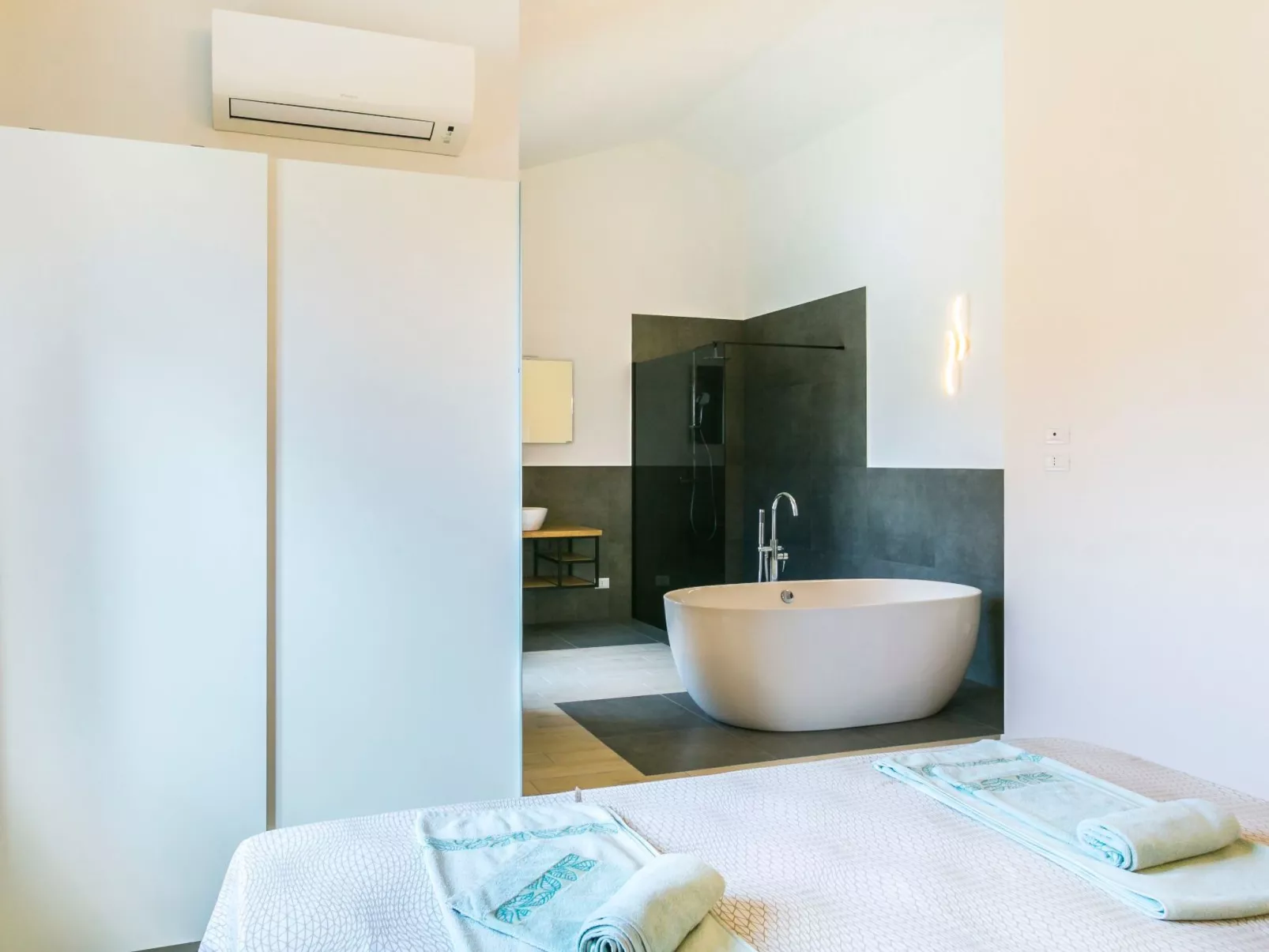 "Suzy" mit privatem Pool-Binnen