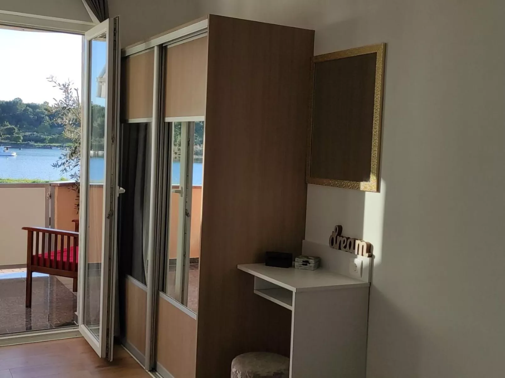 Modernes und komfortables Wohnen in der Wohnung-Binnen