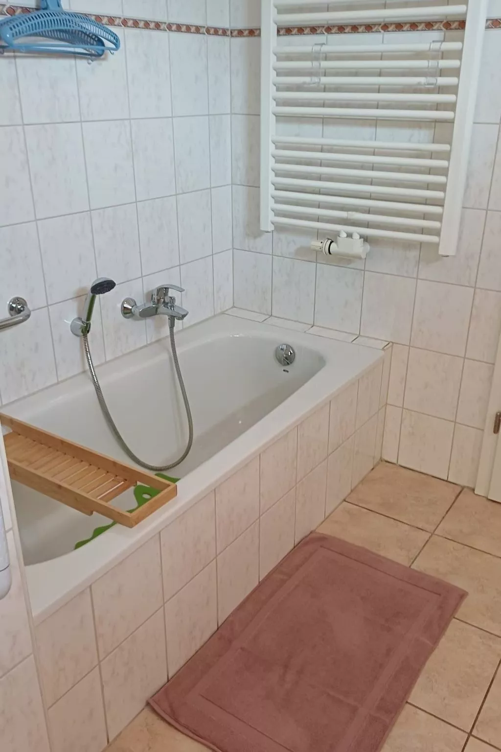 Möllis Ferienwohnung-Binnen