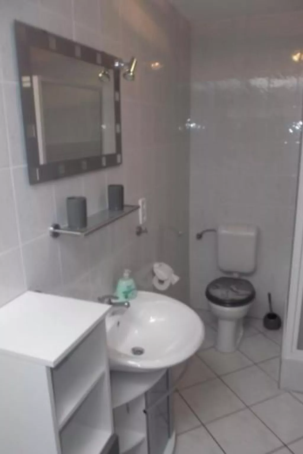 Große Wohnung in Tungendorf mit Grill-Binnen