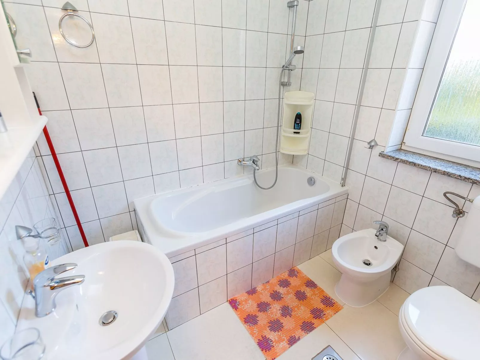 In der Nähe des Sandstrandes-Binnen