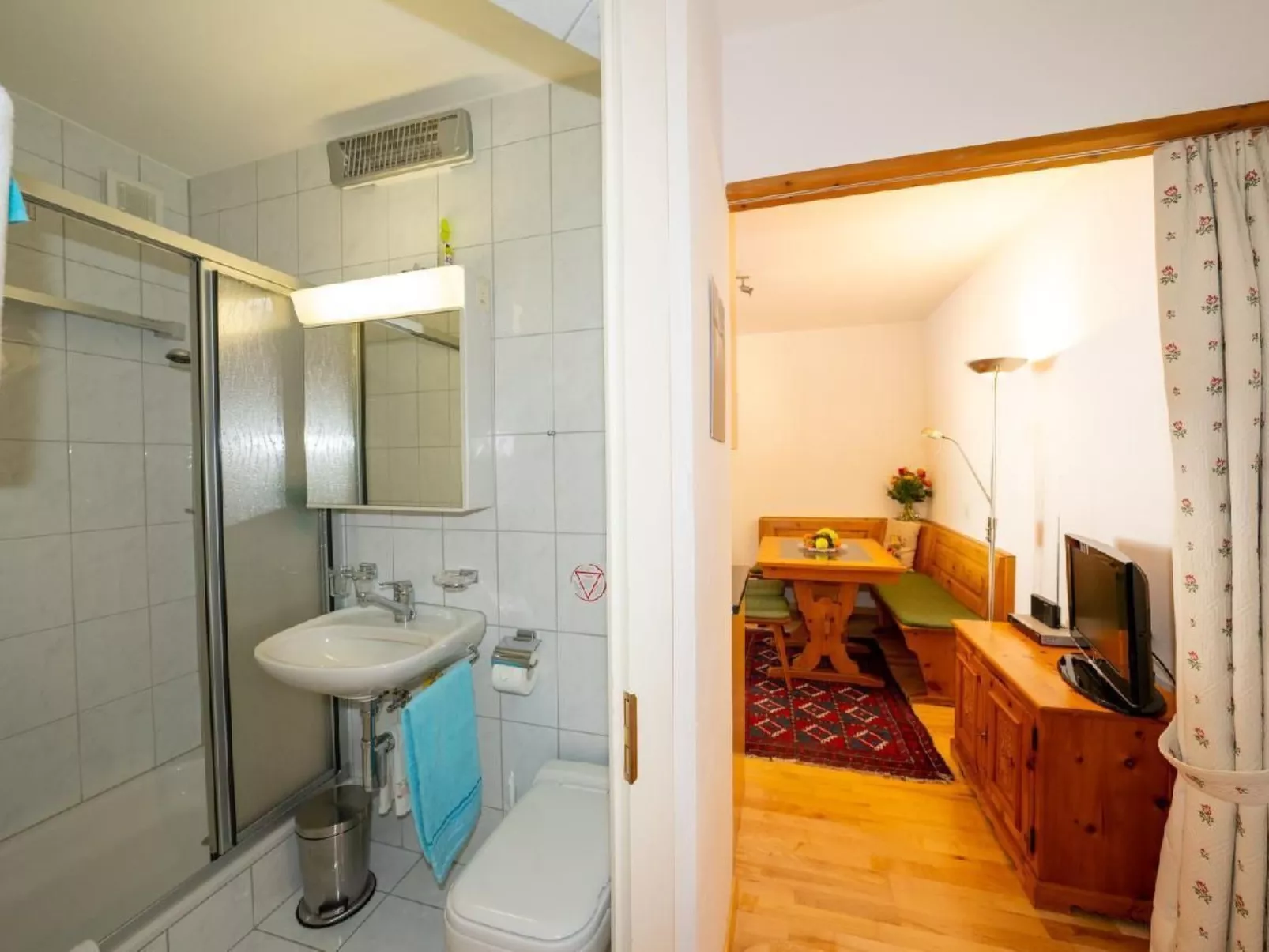 Chesa il purtretin-Binnen