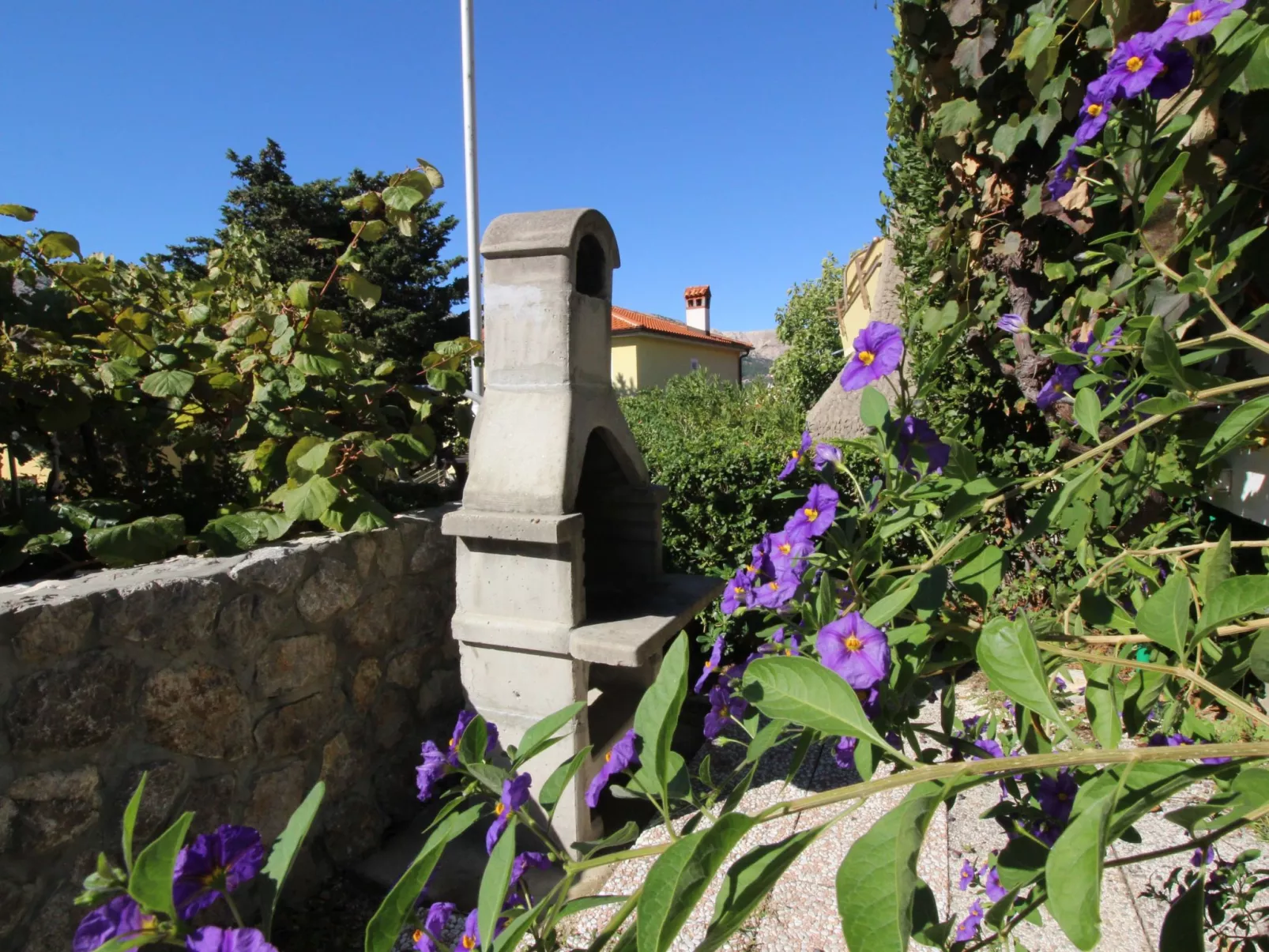 Charmante Wohnung in Baška mit Eigener Terrasse-Image-tags.info