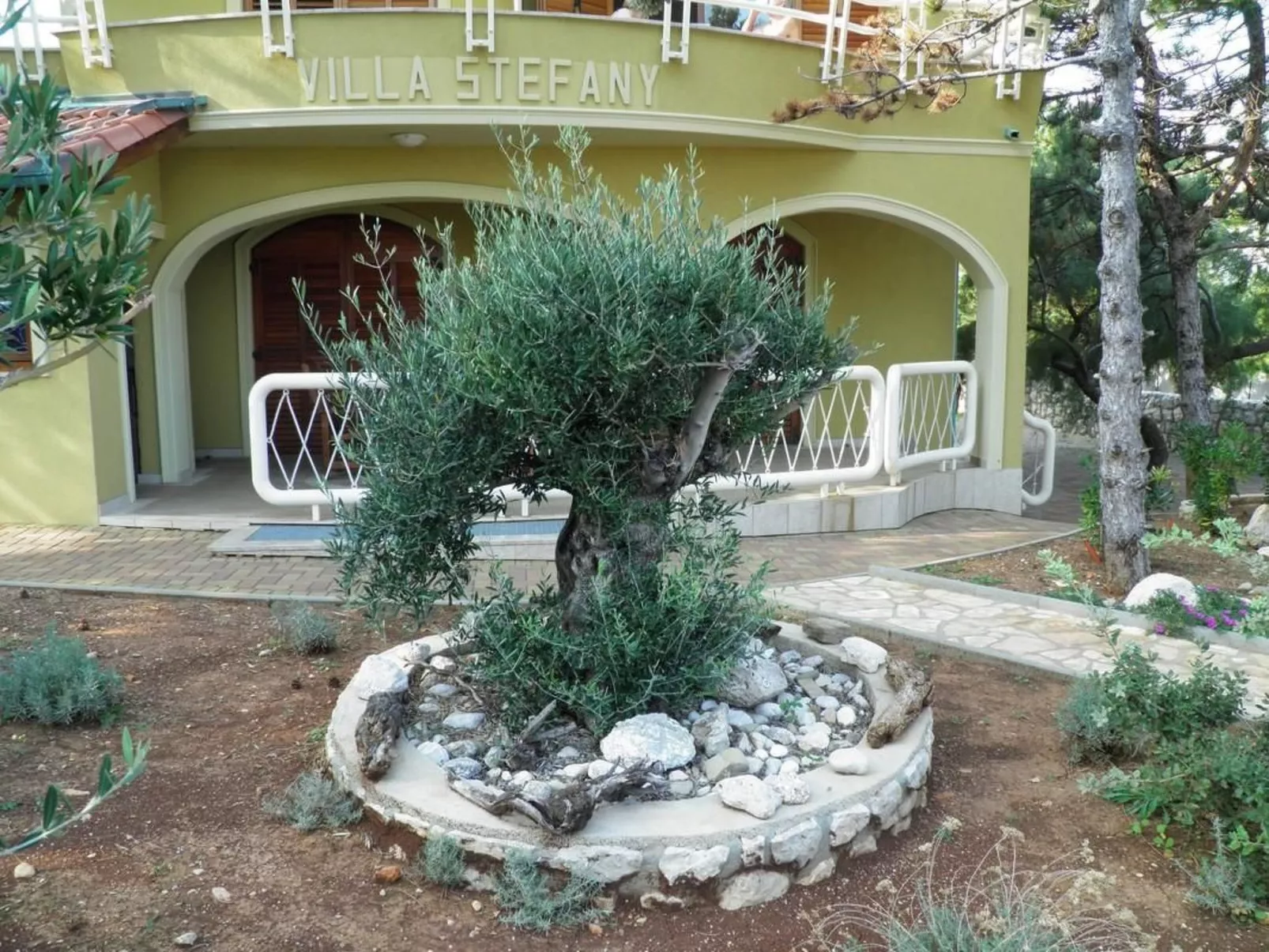 In Baška mit Eigenem Balkon-Binnen