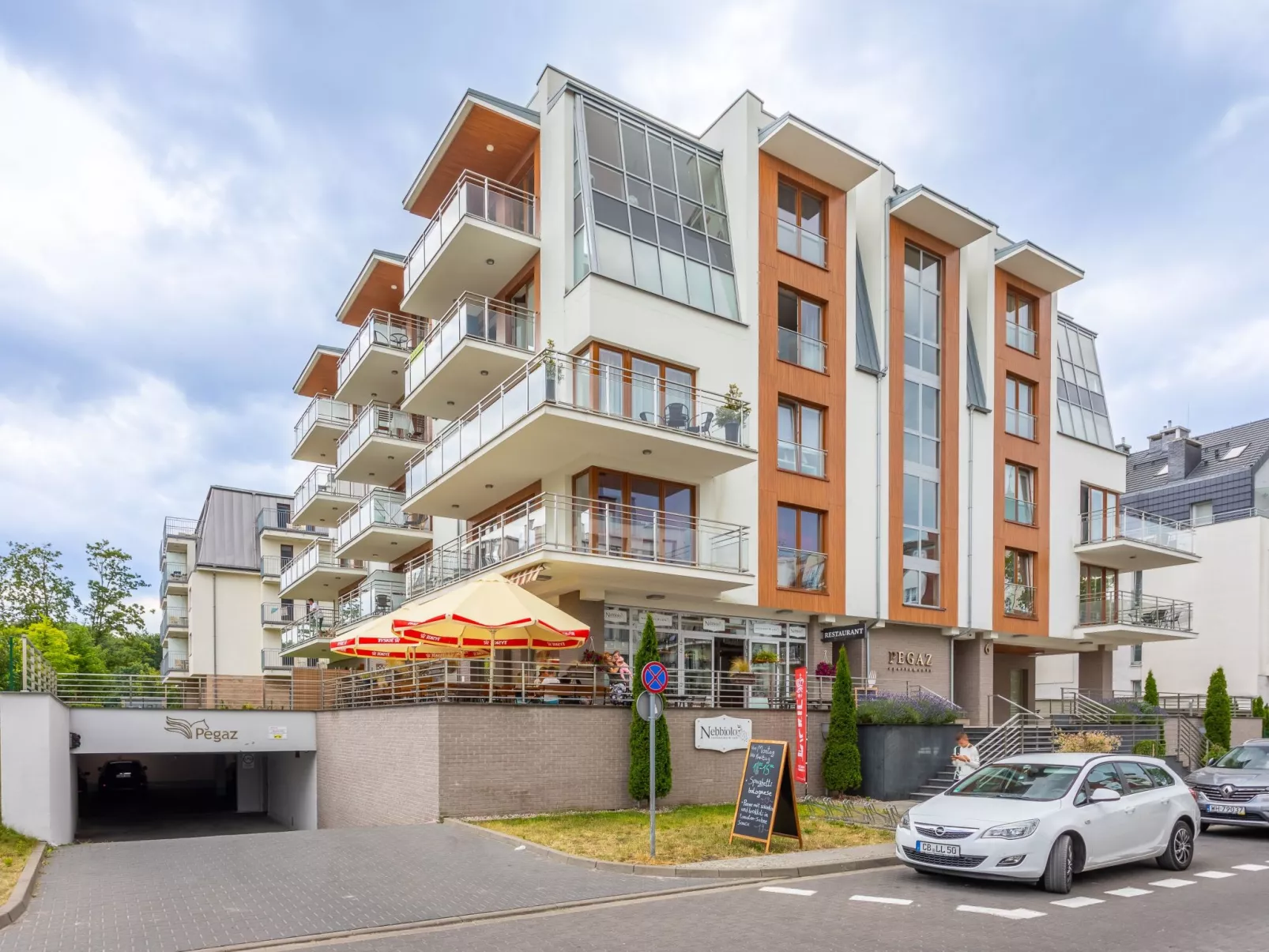 Pegaz 17 an der Strandpromenade-Image-tags.info