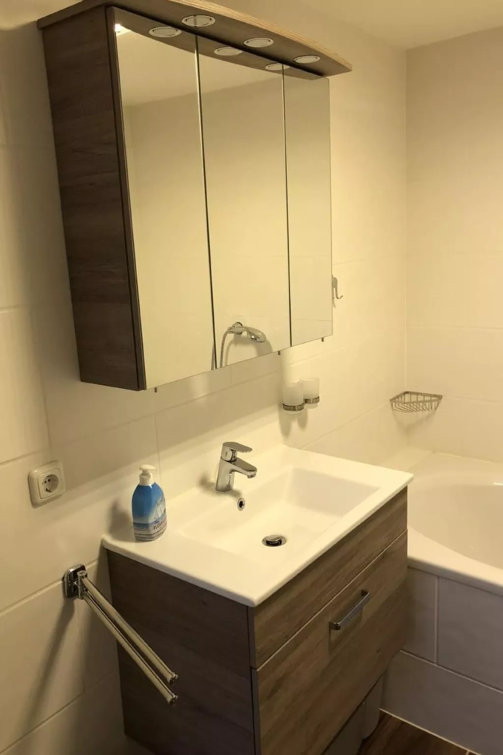 E3 Haus mit Wintergarten, Kamin und Deichblick-Image-tags.info