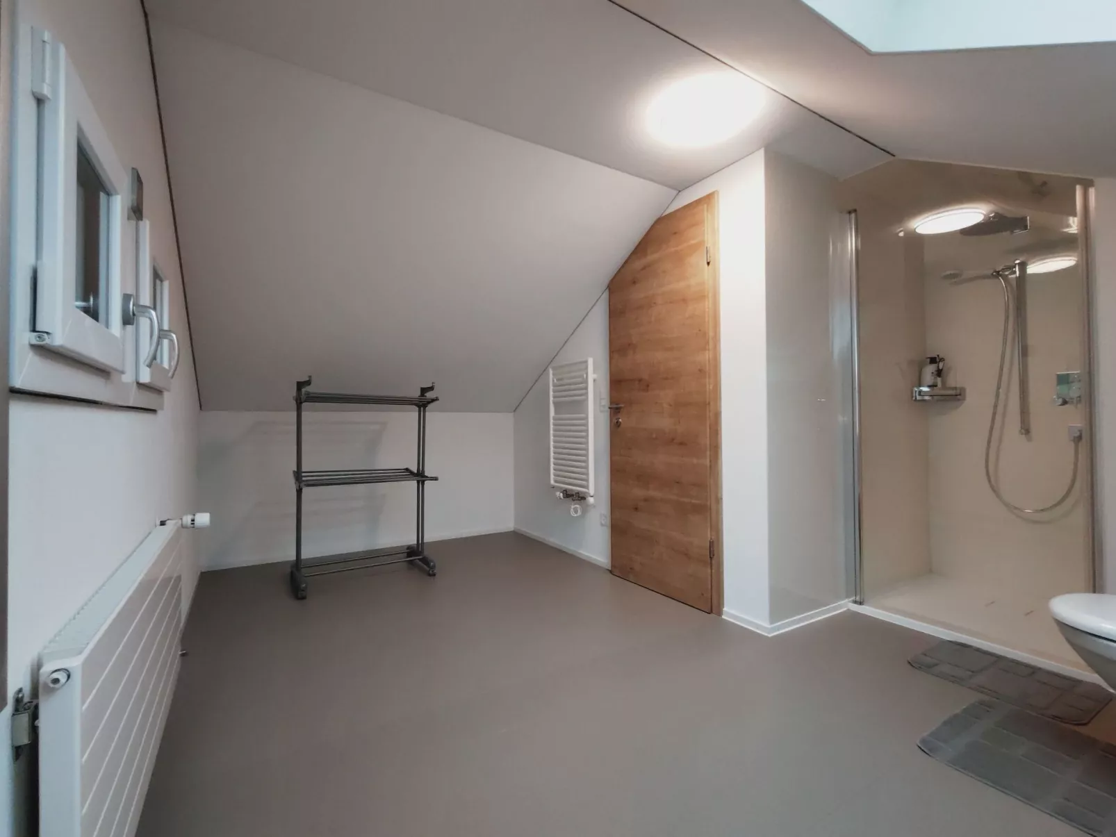 3.5 Zi-DachWohnung-Binnen