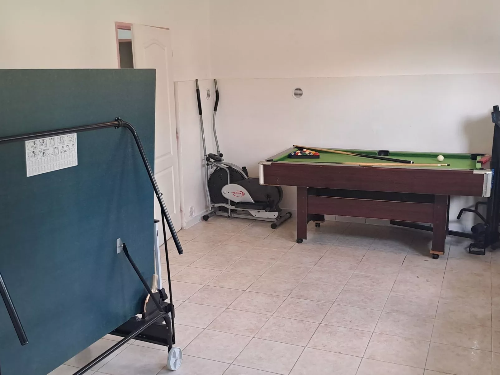 Komfortvilla in Prag, Hallenbad, Whirlpool, Sauna-Binnen