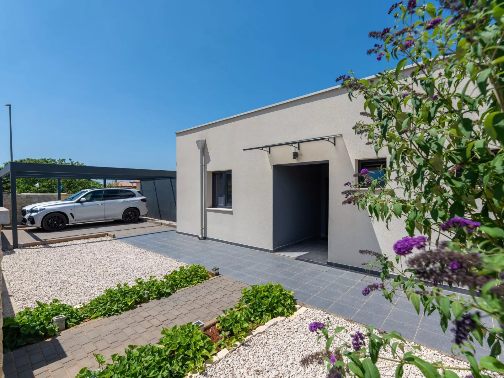 Wunderschönes Ferienhaus in Bužinija mit Pool-Binnen