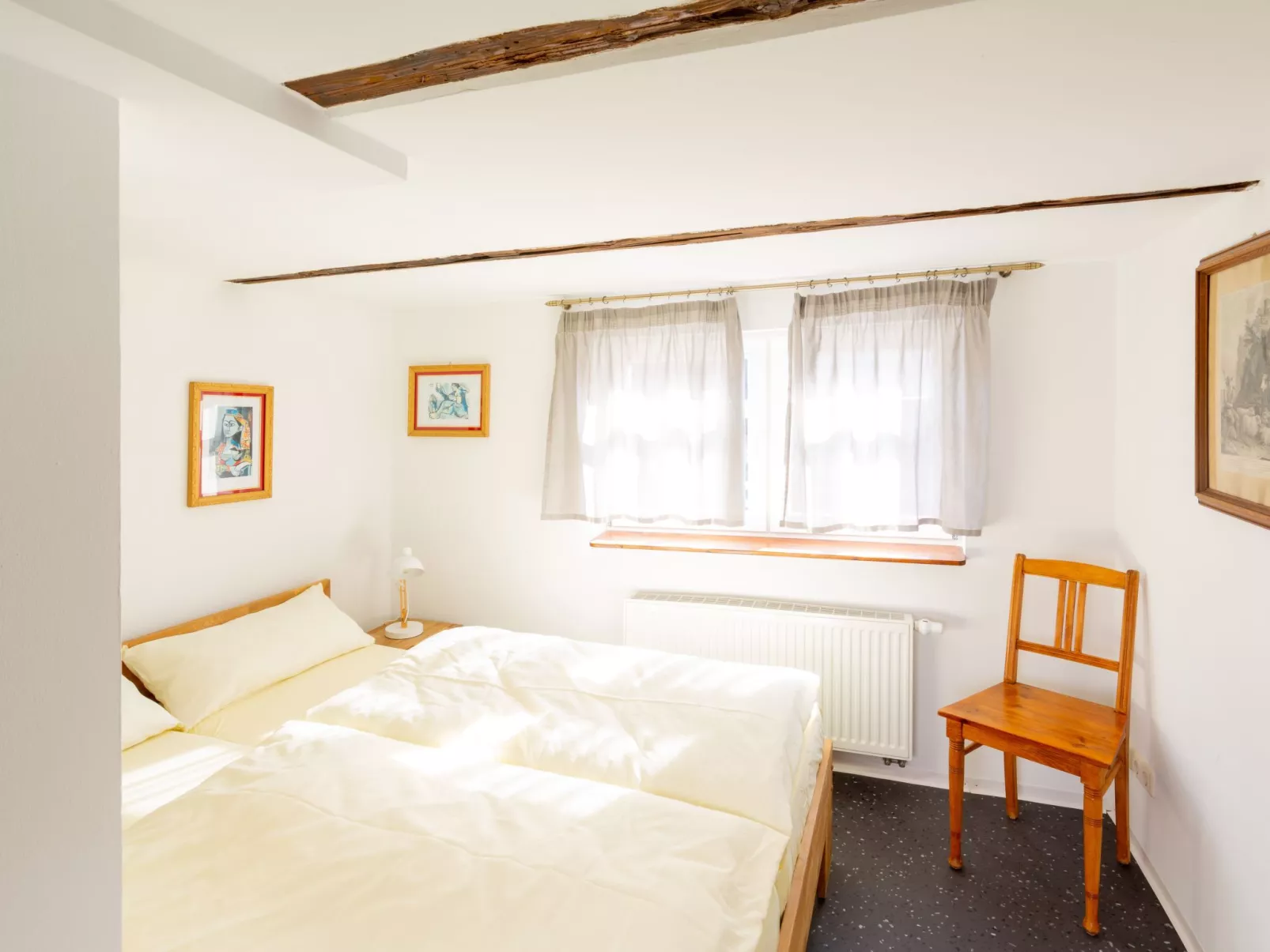 Fachwerkhaus mit Garten, Grill und Terrasse-Binnen