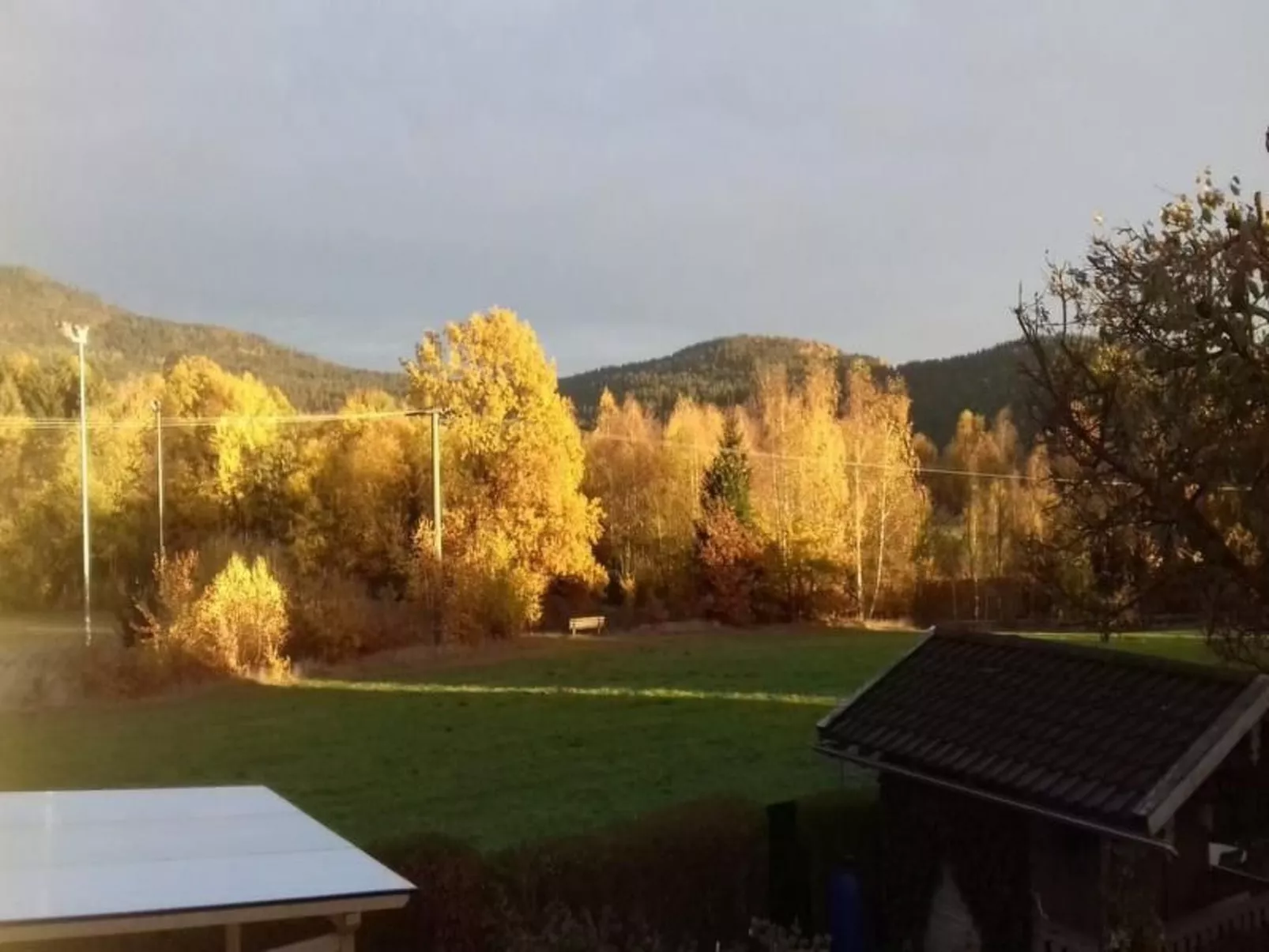 Appartement mit Terrasse, Garten und Grill-Buiten