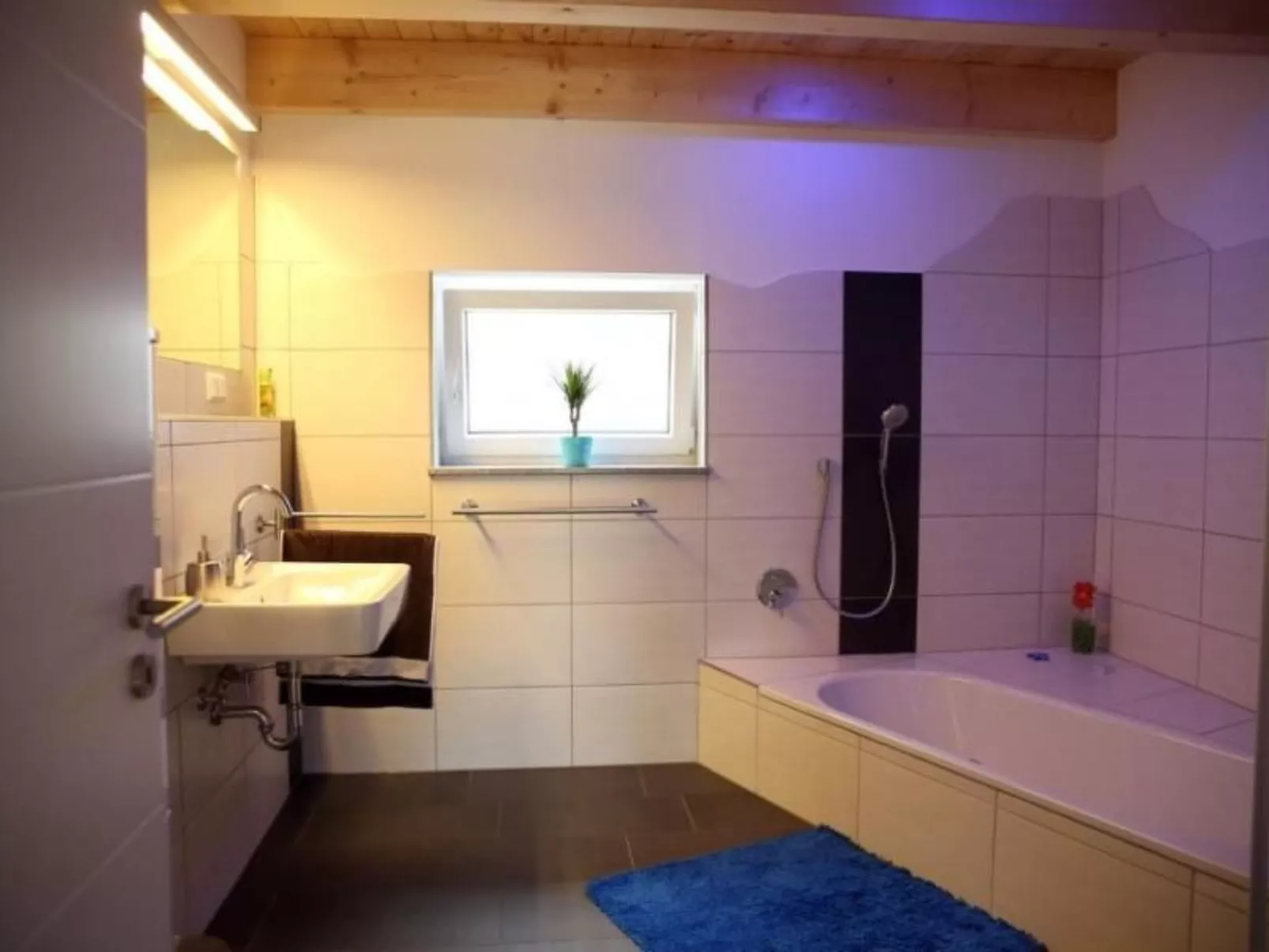 Miltenberg-Image-tags.info