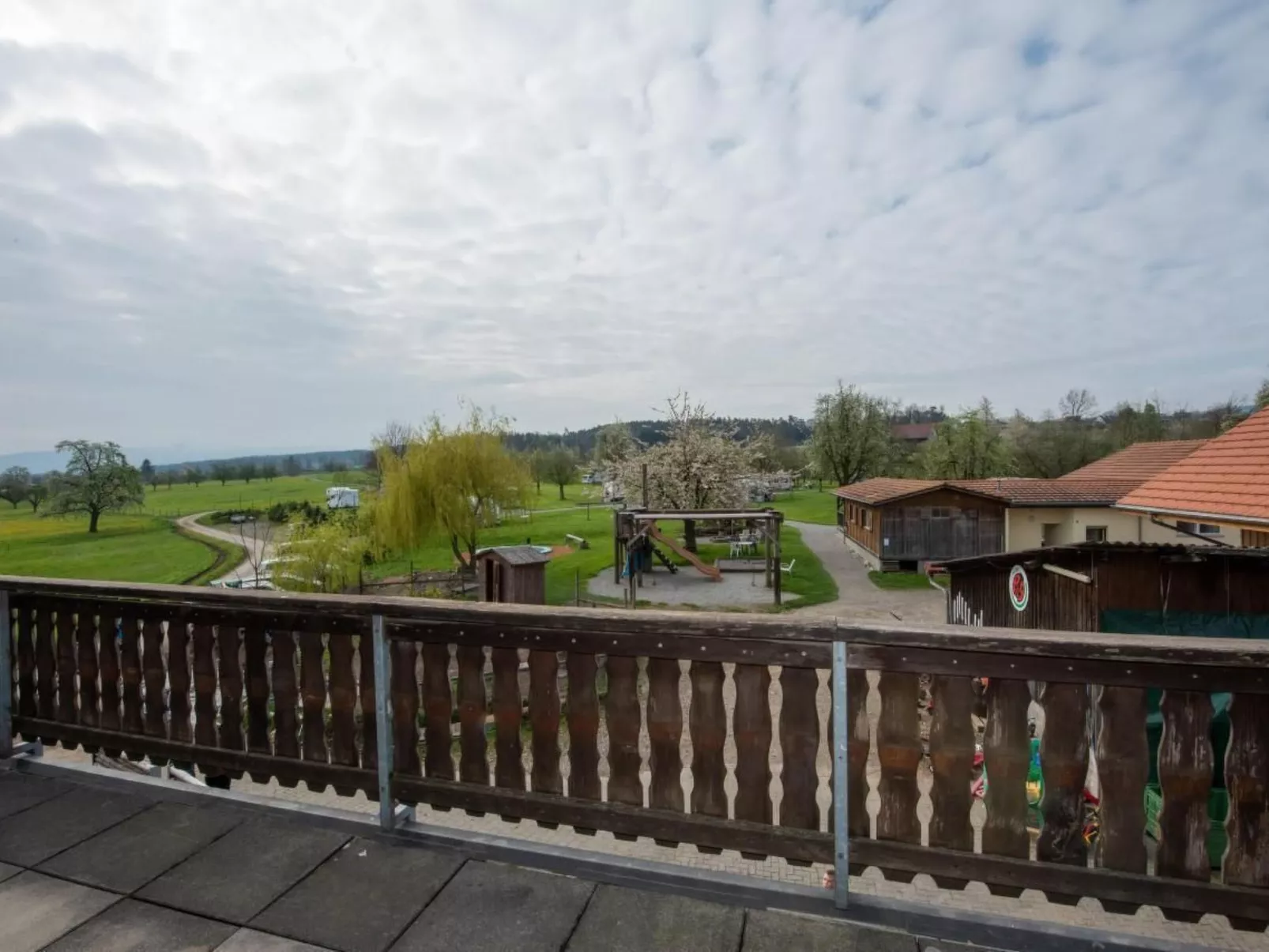 Manser, Ferien beim Bauer (2.Stock)-Buiten