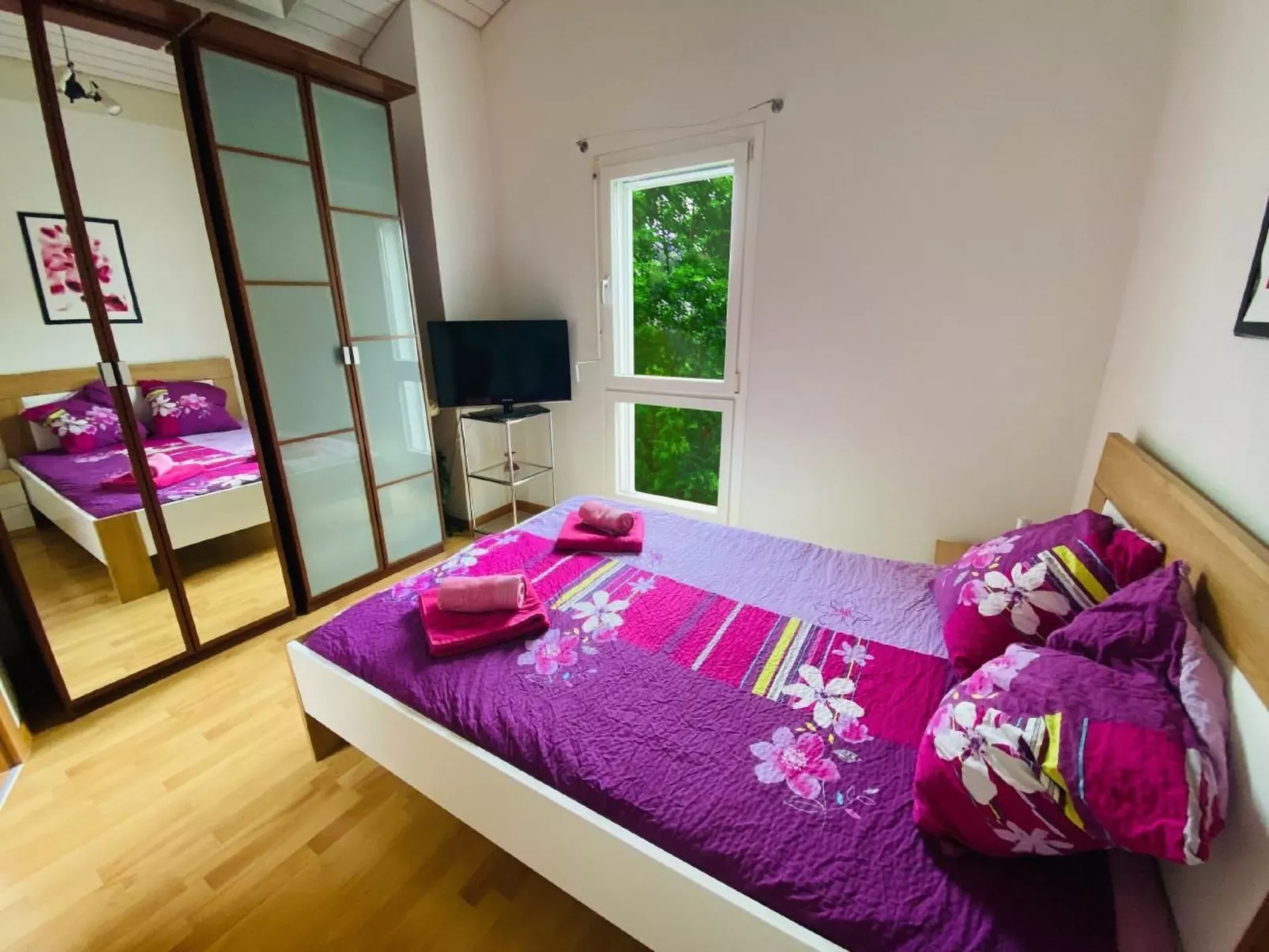 Leons Holiday Homes-Binnen