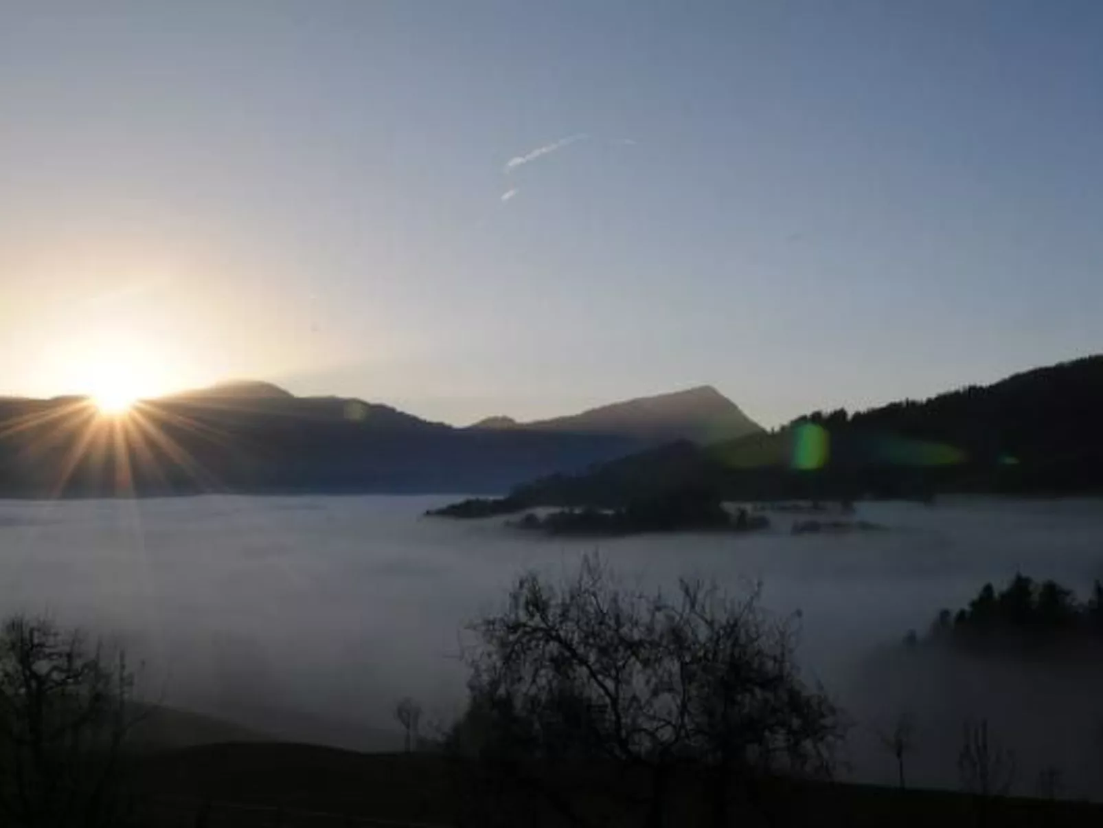 Schwarzenbachhof-Buiten