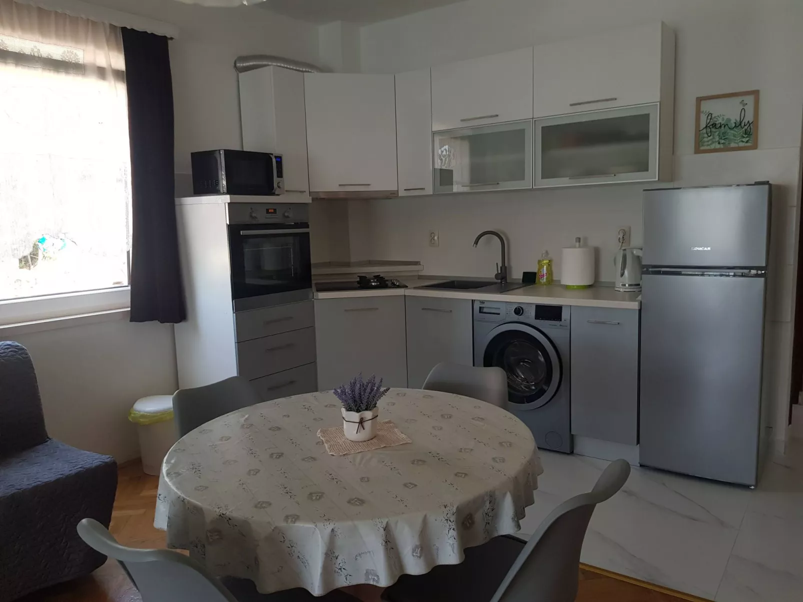 Für 4 Personen-Binnen