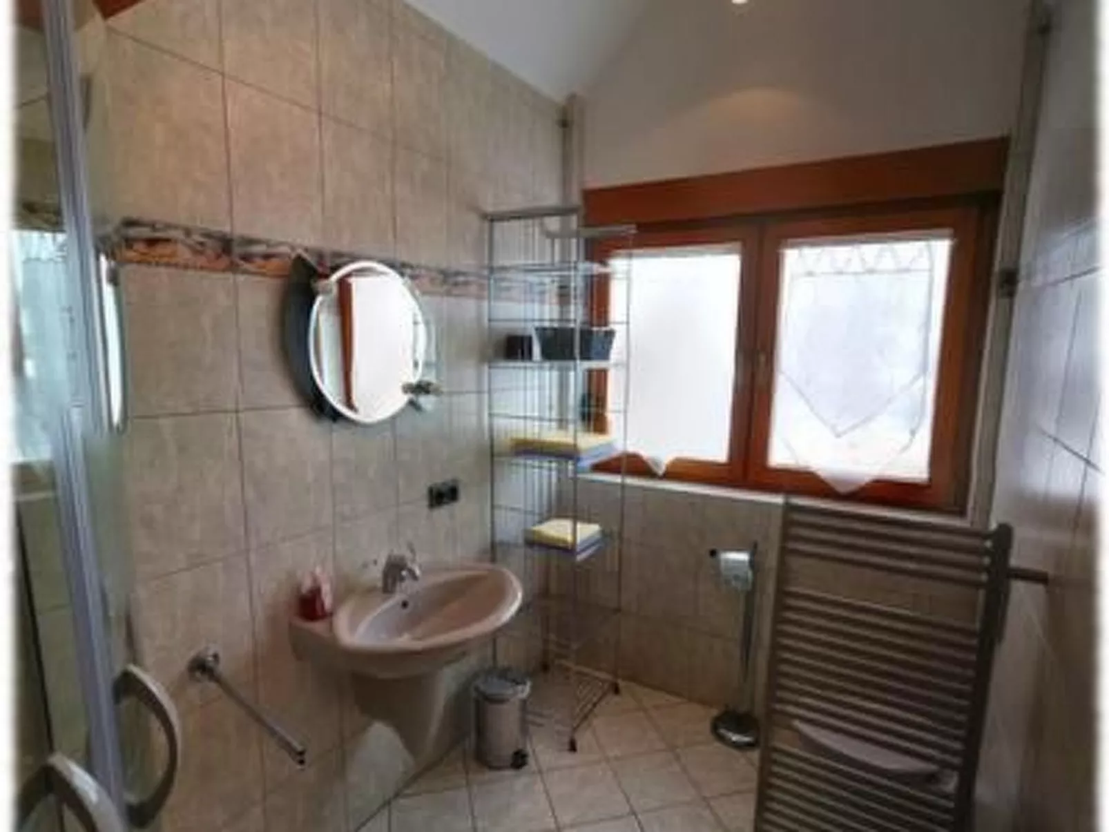 Studio-Appartement mit Blick auf das Wasser-Image-tags.info