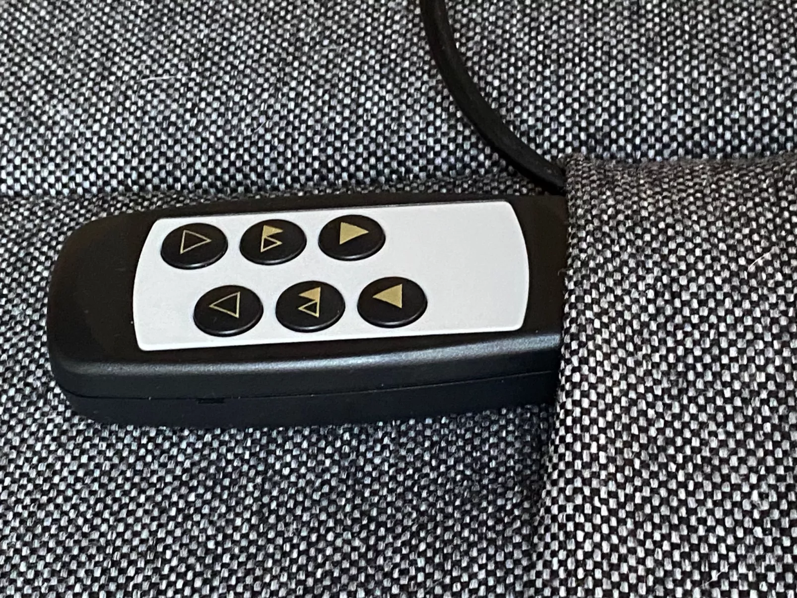 Mit Parkplatz und Terrasse-Binnen