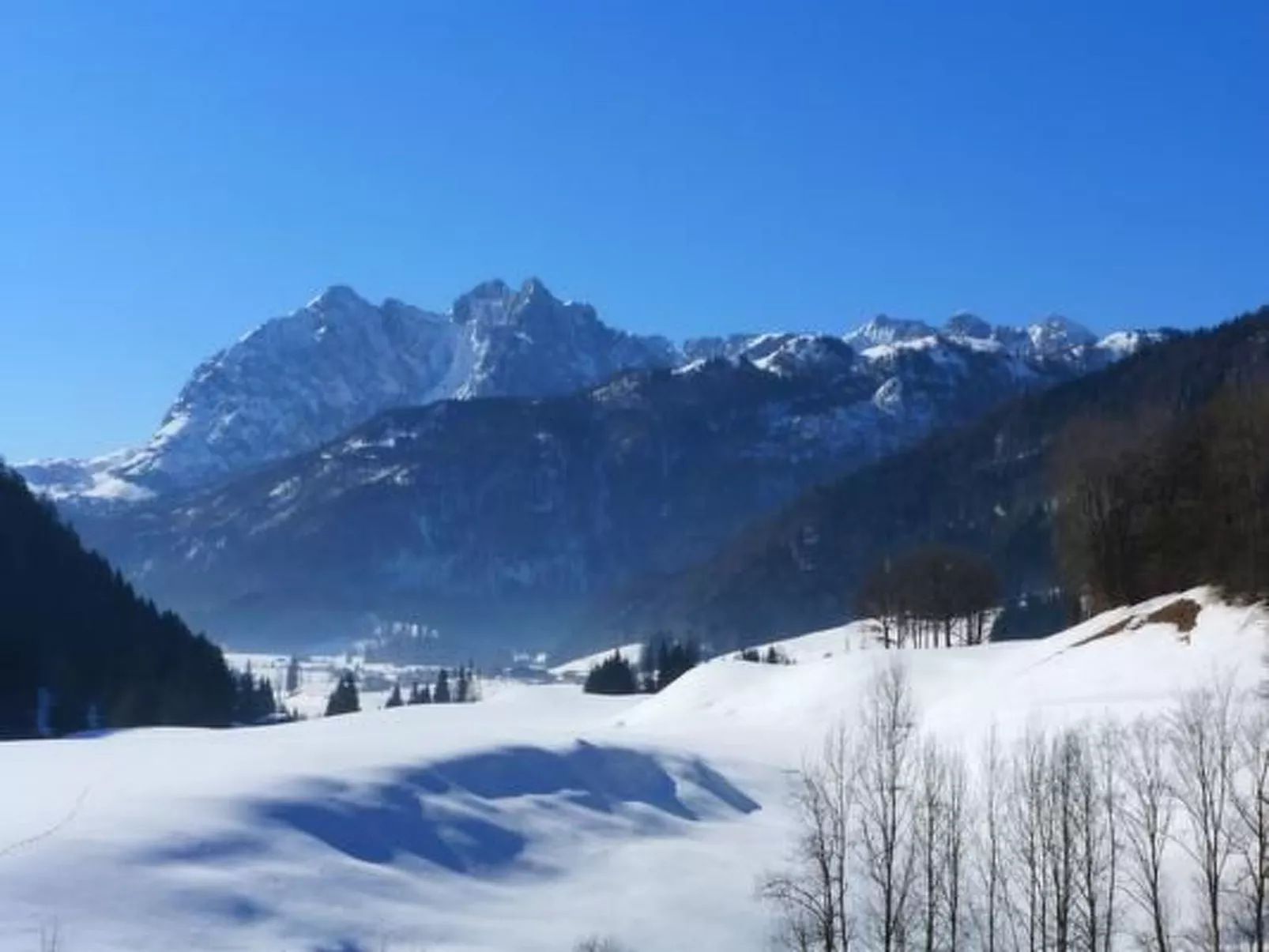 Exklusives Apartment in Panoramalage,  Sauna-Buiten