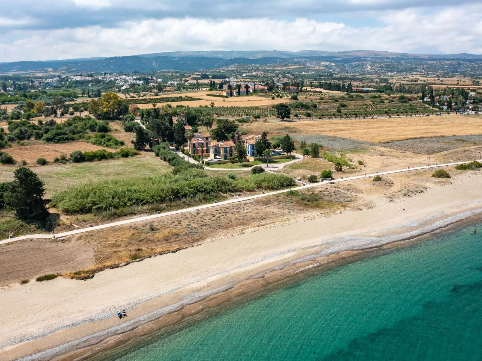 Schönes Ferienhaus mit Balkon in Polis Chrysochous-Buiten