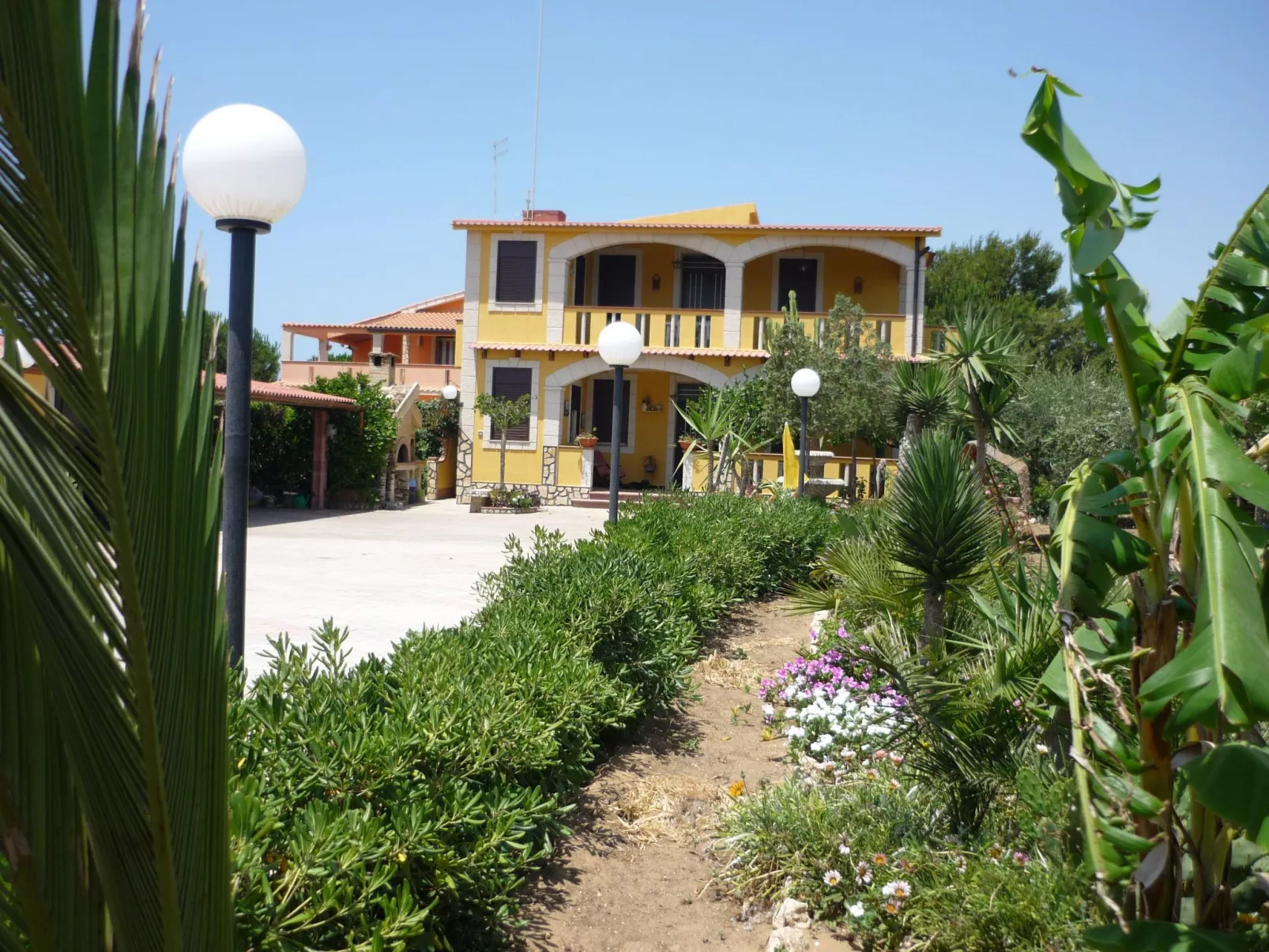 Haus in Licata mit Grill, Garten und Terrasse-Image-tags.info