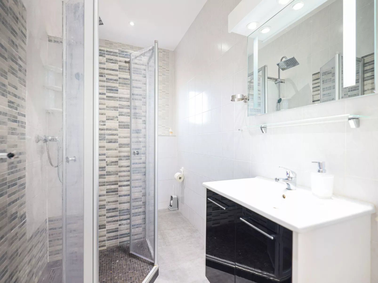 Apartment Sukosan-Image-tags.info