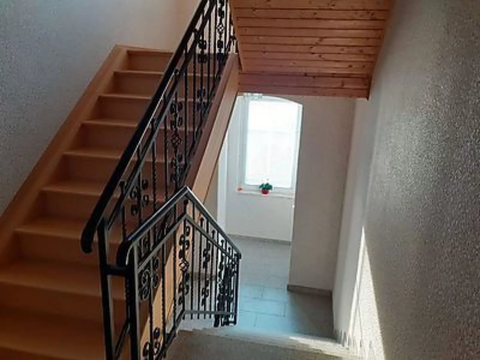 2- Raum Ferienwohnung mit Parkplatz-Binnen