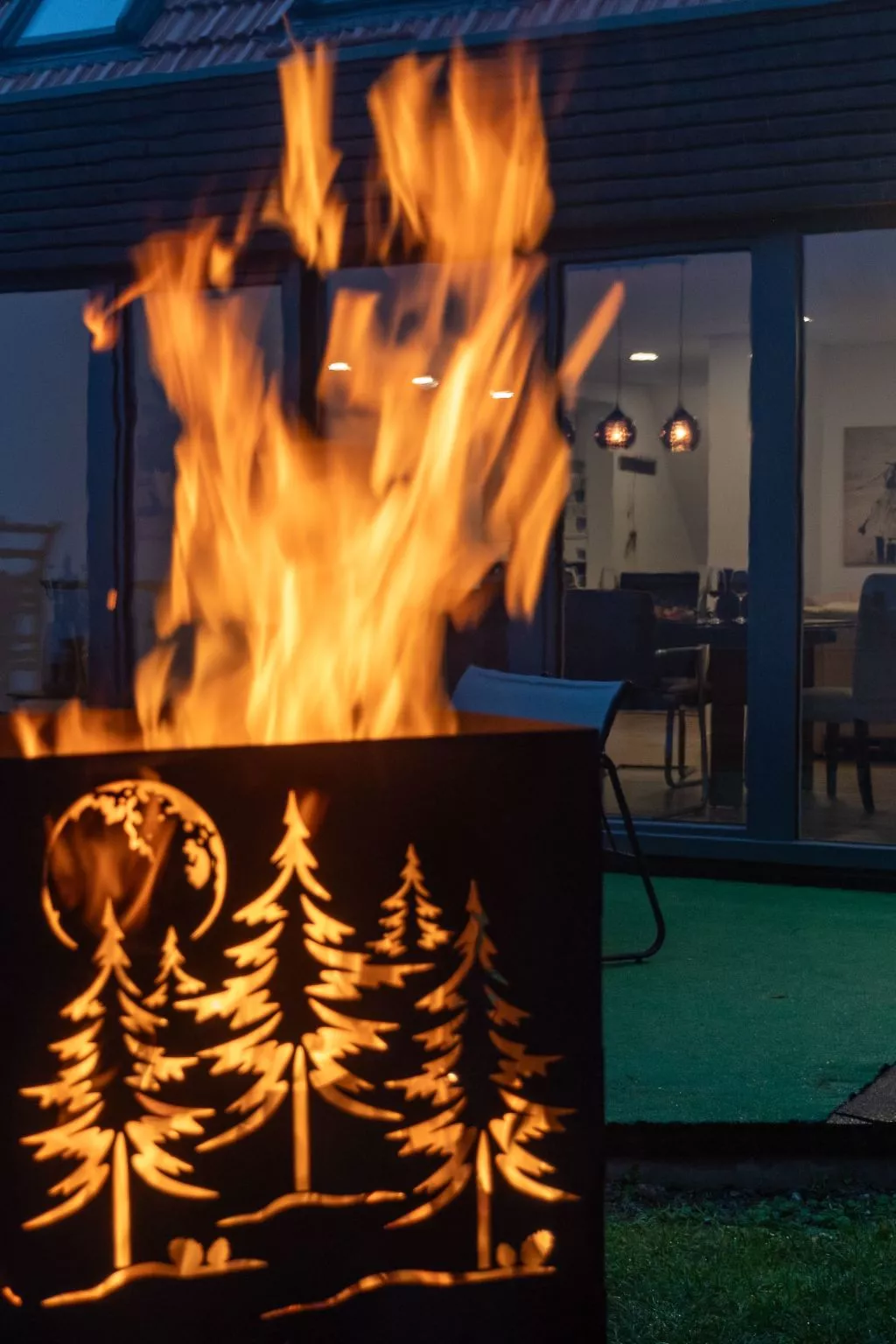 FeWo mit Whirlpool und Fass-Sauna im Schwarzwald-Buiten