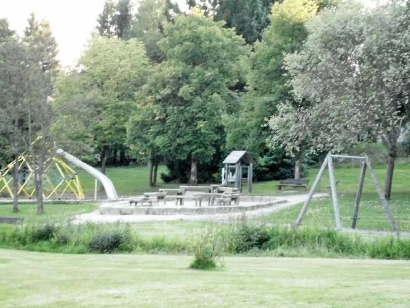 Premium-Ferienwohnung mit Bergblick im Haus Hopfe-Buiten