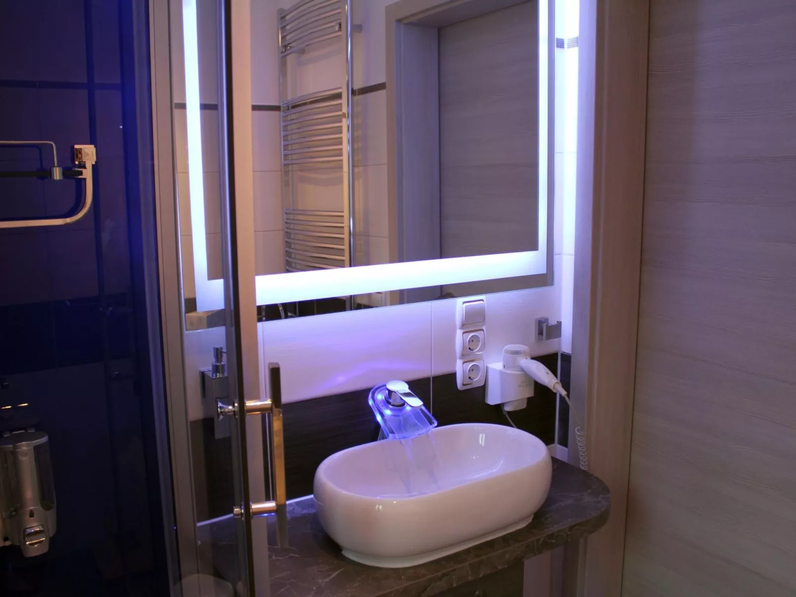 Appartement in Schalkenmehren mit Schönem Balkon-Binnen