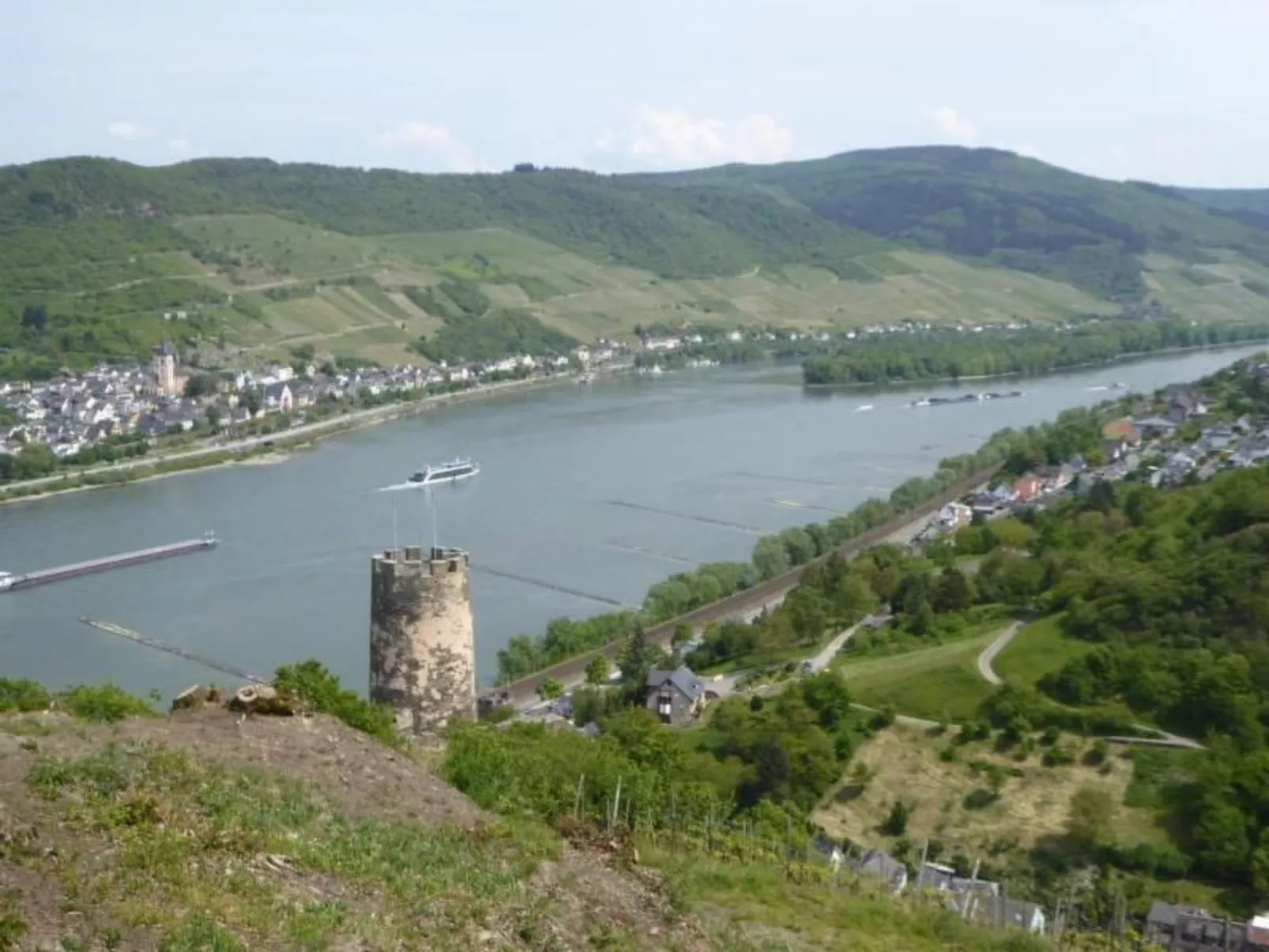 Schäfers Ferienwohnung Oberdiebach am Mittelrhein-Buiten