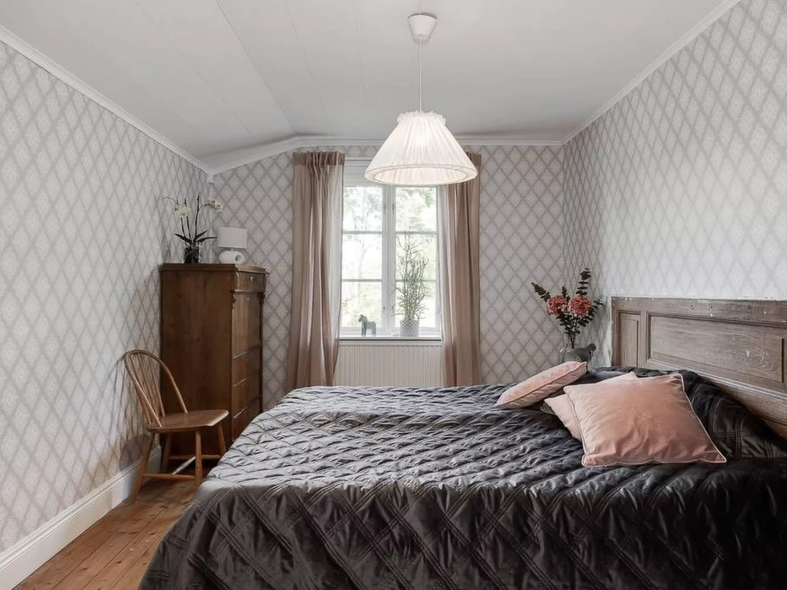 Hjorted am Seeufer-Image-tags.info