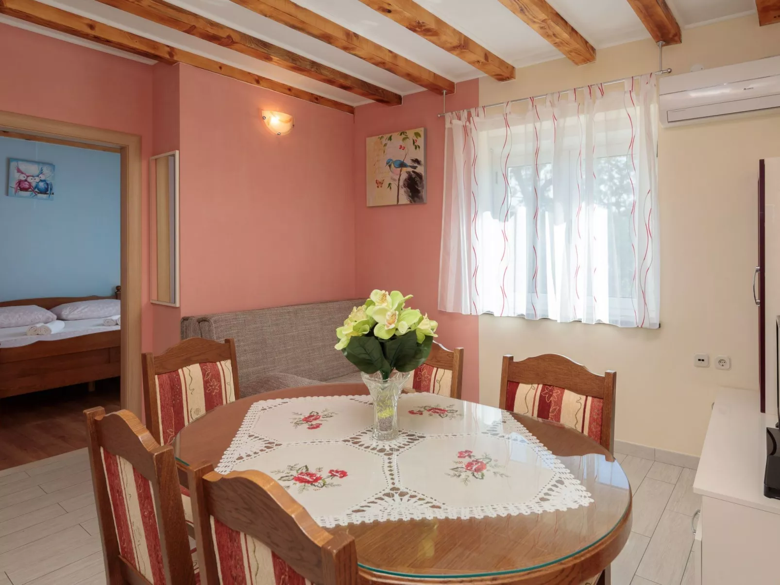 Villa Stara Kula-Image-tags.info