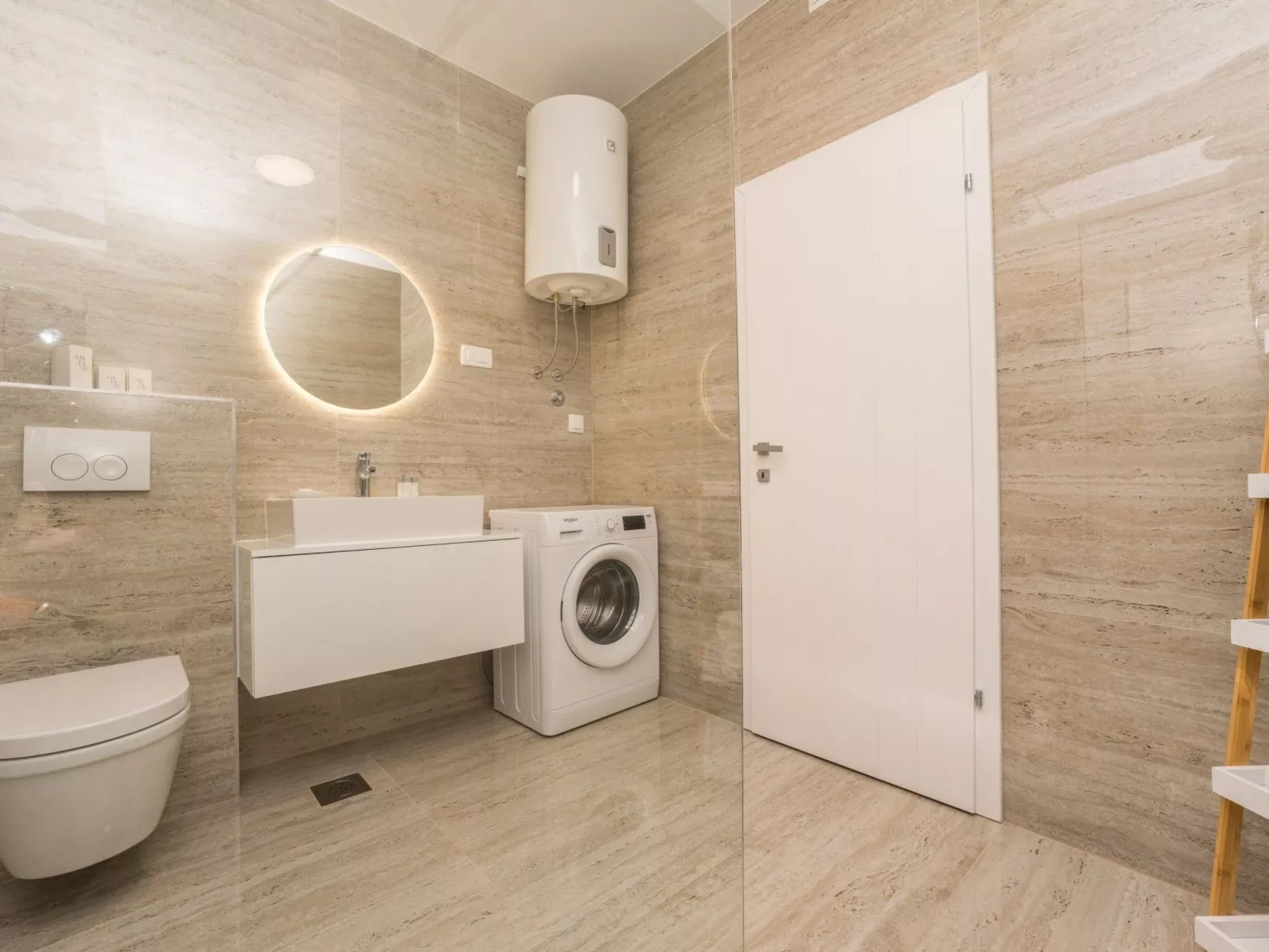 Villa Sara in Vodice-Binnen