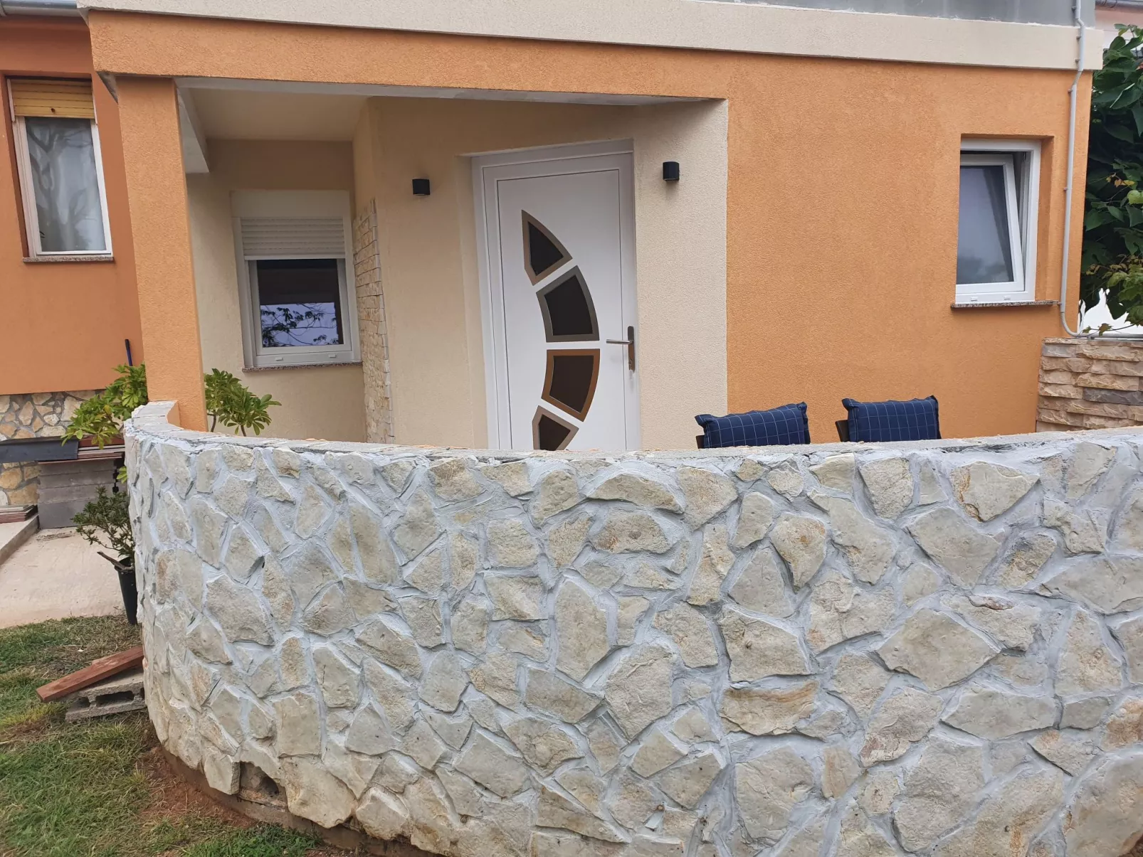 In Banjole mit Terrasse und Garten-Buiten