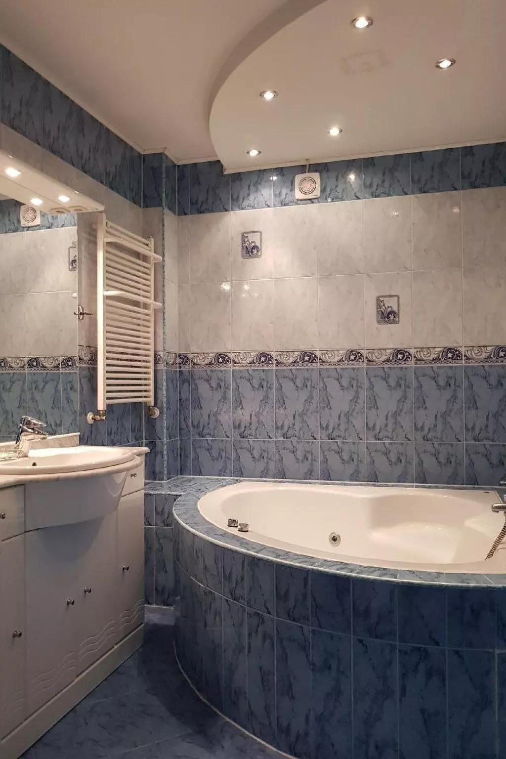 Komfortable Ferienwohnung inmitten der Altstadt-Image-tags.info