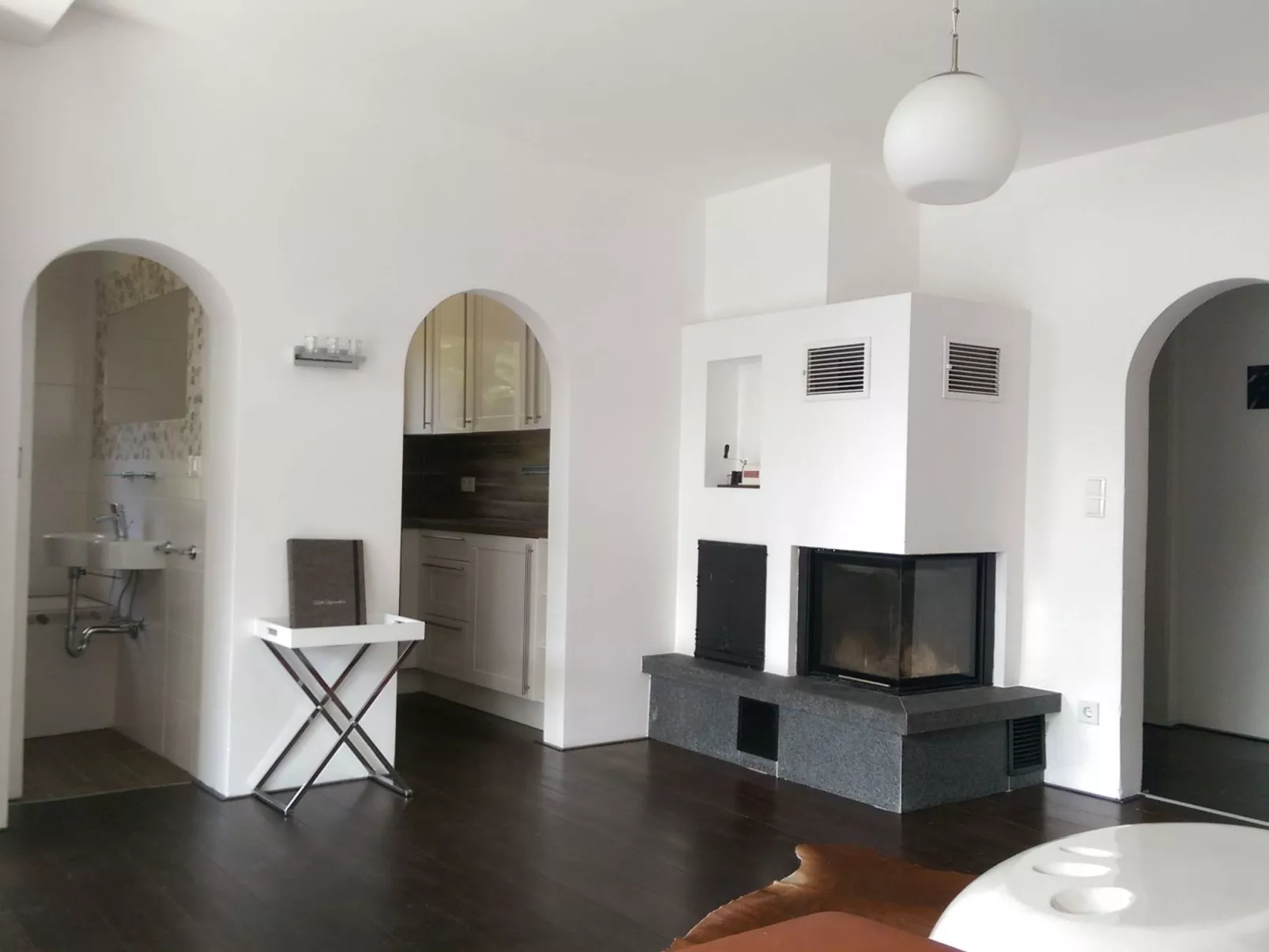 In Süd-Waldhanglage mit Seeblick-Binnen