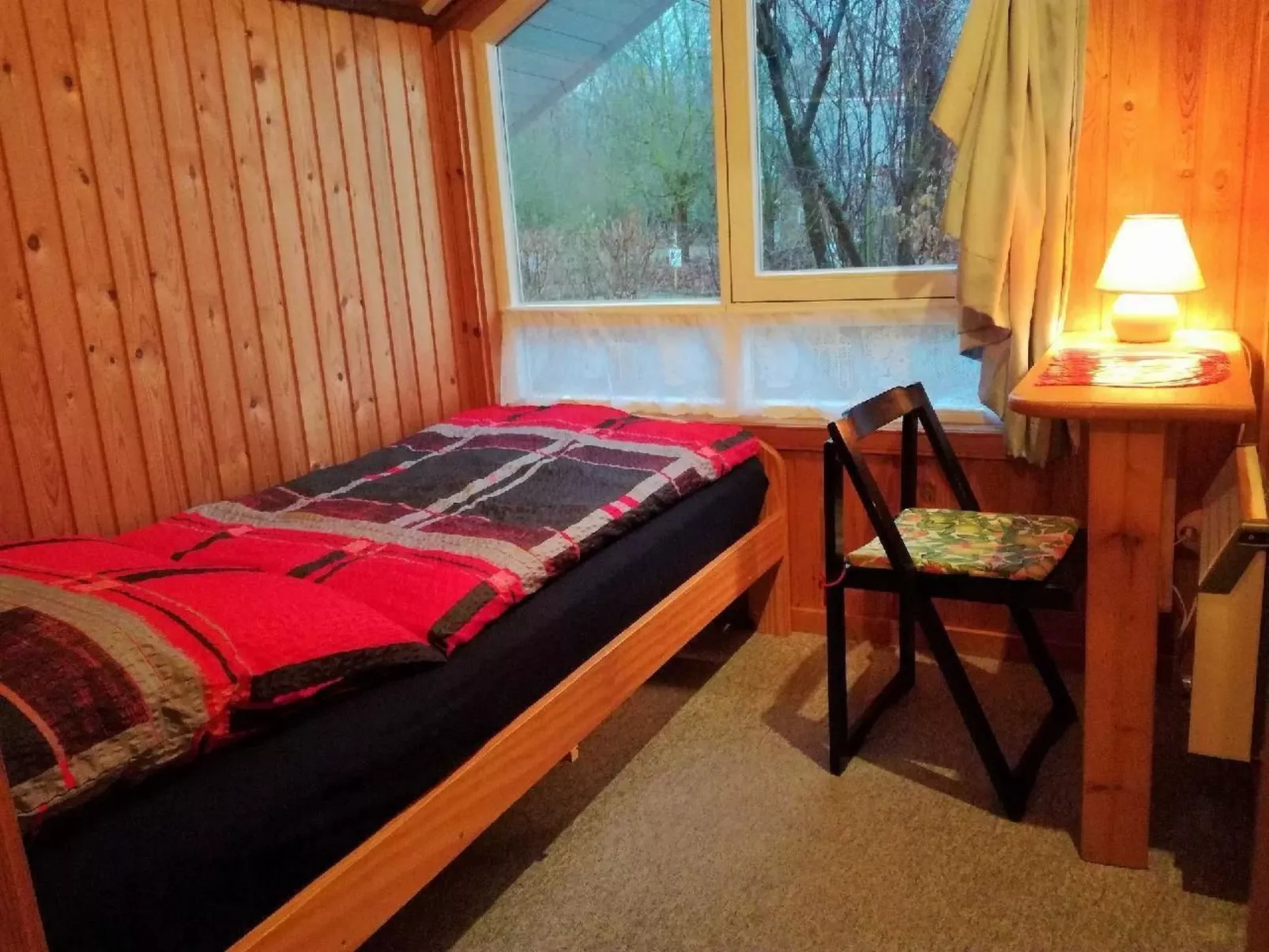 Nora-Image-tags.info