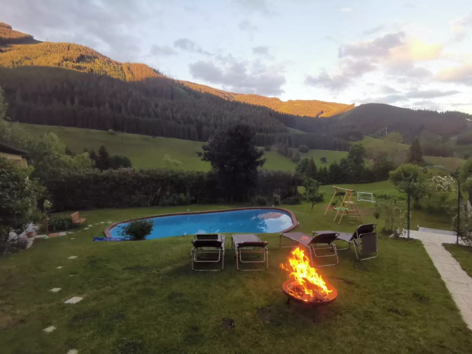 Charmantes Ferienhaus in Vordernberg mit Privatem Pool-Image-tags.info