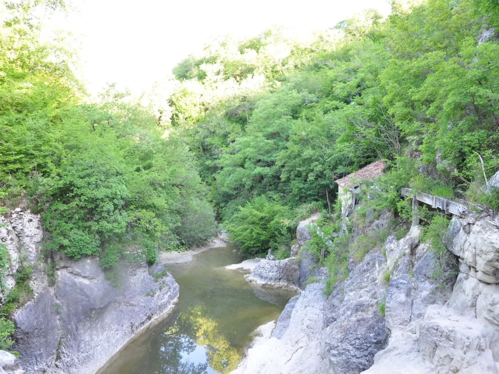 Steinhaus Kotli-Buiten