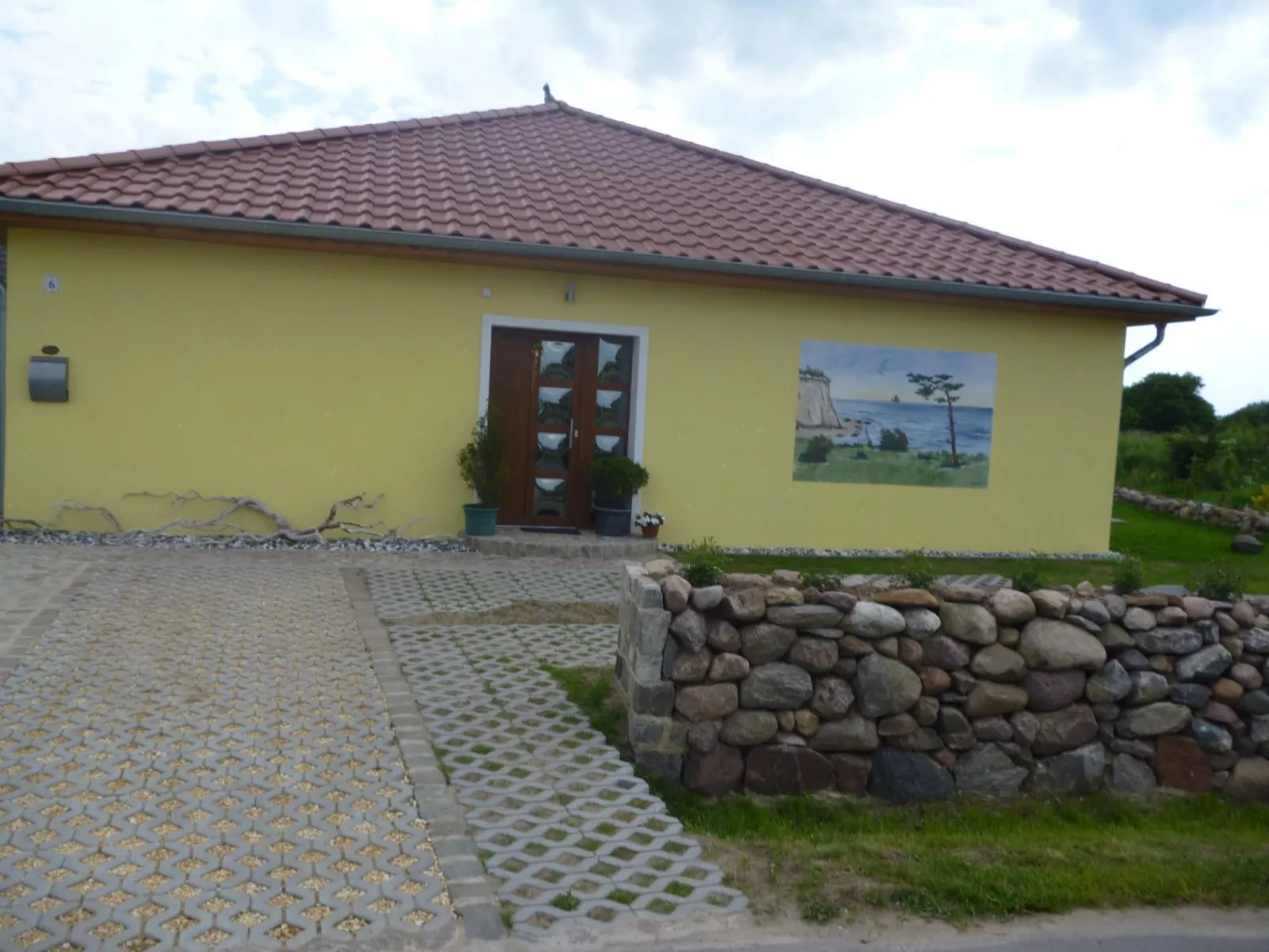 Moderne Erdgeschosswohnung mit Blick auf Hiddensee-Binnen